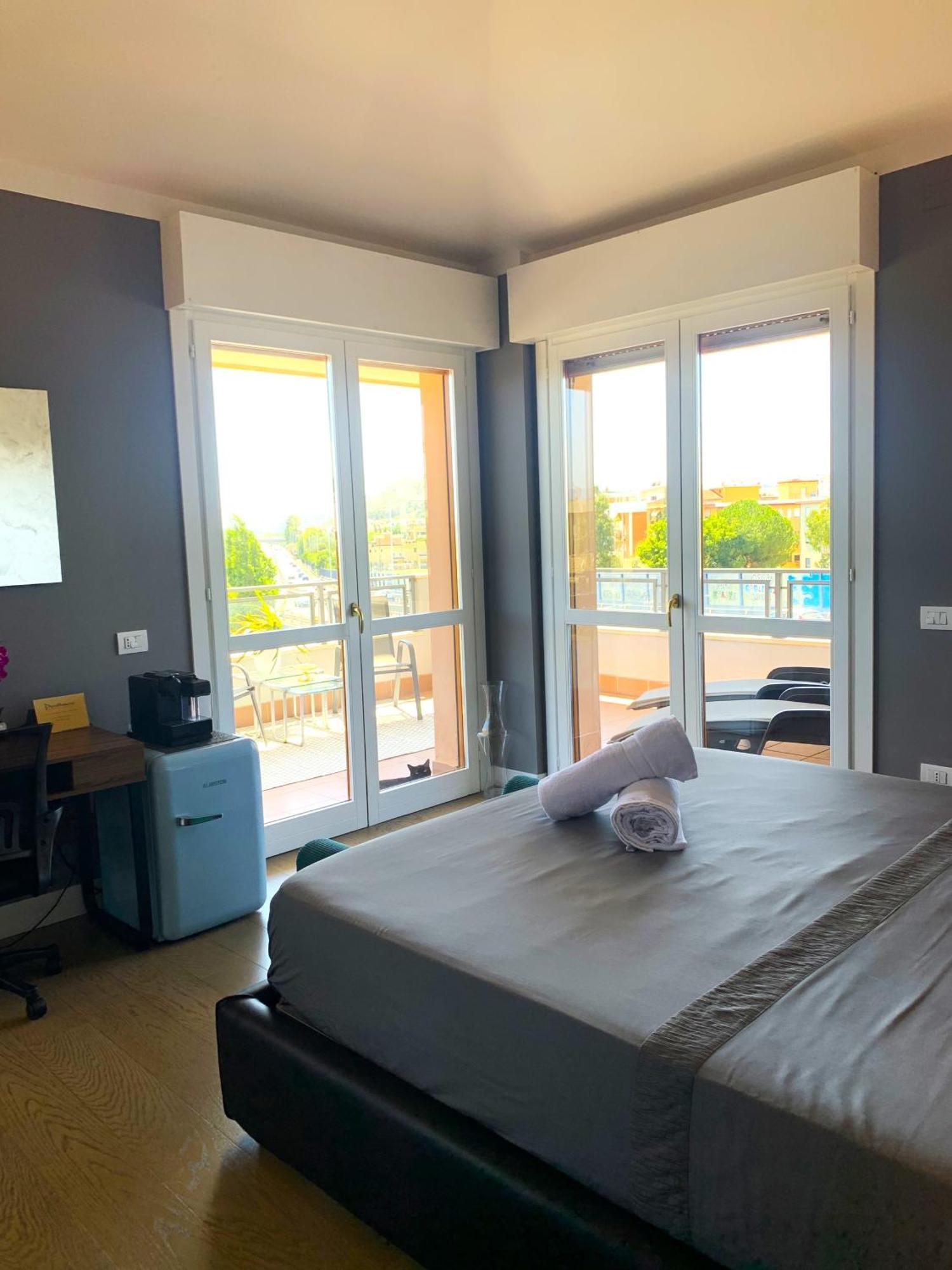 Penthouse Genneruxi Hotel Cagliari Ngoại thất bức ảnh